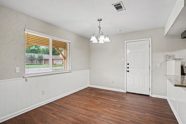 809 E Bovell Street, Crowley, TX 76036