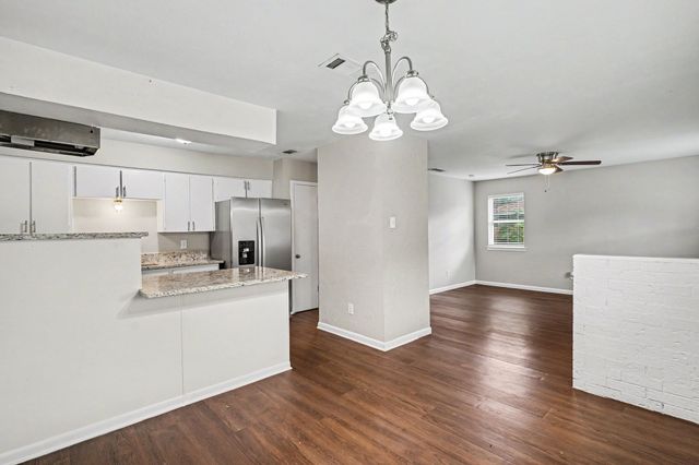 809 E Bovell Street, Crowley, TX 76036
