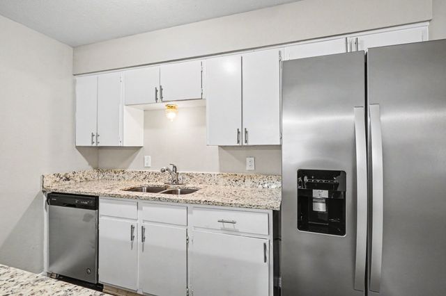 809 E Bovell Street, Crowley, TX 76036