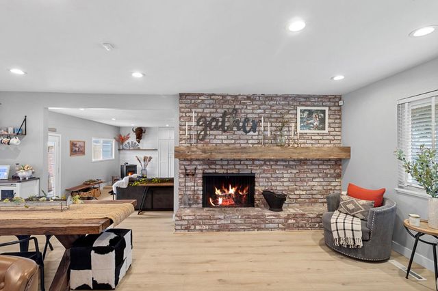 2355 El Capitan Dr, Turlock, CA 95380