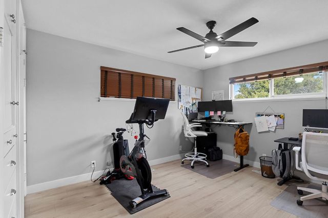 2355 El Capitan Dr, Turlock, CA 95380