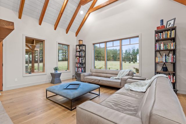 763 Us-127, Signal Mountain, TN 37377