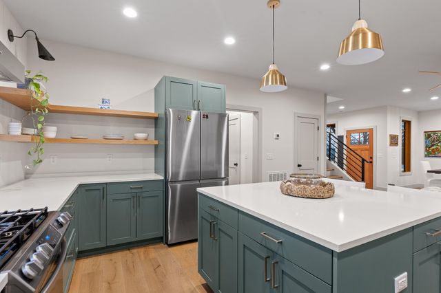 763 Us-127, Signal Mountain, TN 37377