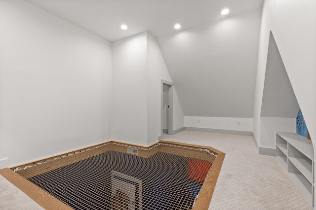 763 Us-127, Signal Mountain, TN 37377