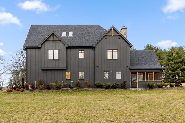 763 Us-127, Signal Mountain, TN 37377