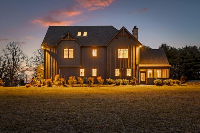 763 Us-127, Signal Mountain, TN 37377