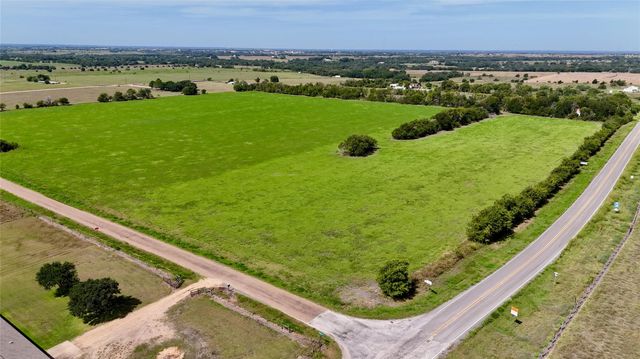 Tract 2 Company Field Road, Schulenburg, TX 78956
