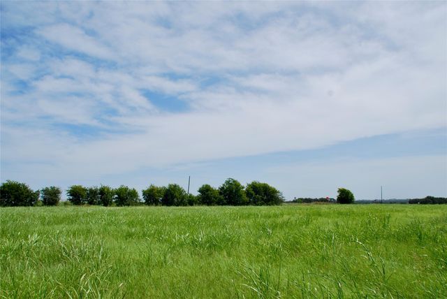 Tract 2 Company Field Road, Schulenburg, TX 78956