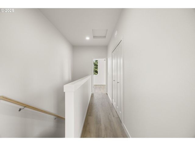 5868 N MISSOURI Ave 5, Portland, OR 97217