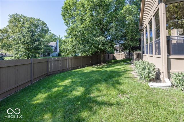 11179 Avery Row, Fishers, IN 46038