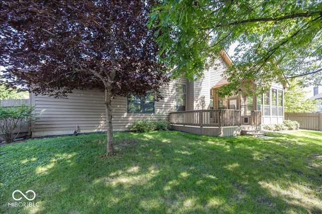 11179 Avery Row, Fishers, IN 46038