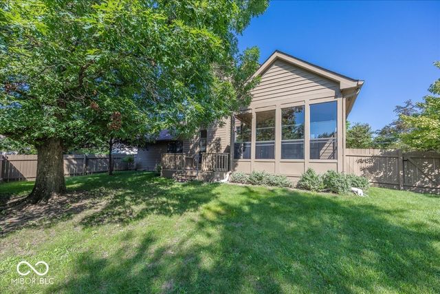 11179 Avery Row, Fishers, IN 46038