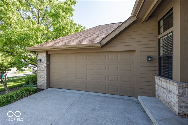 11179 Avery Row, Fishers, IN 46038
