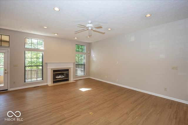 11179 Avery Row, Fishers, IN 46038