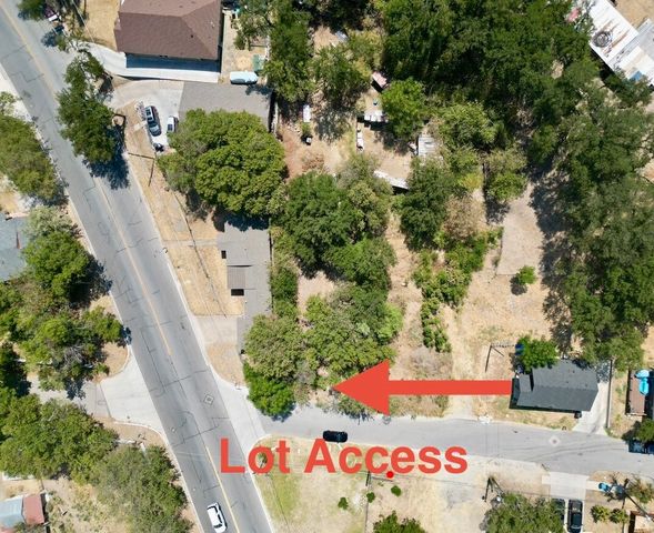 1001 NW Loraine Street, Fort Worth, TX 76106