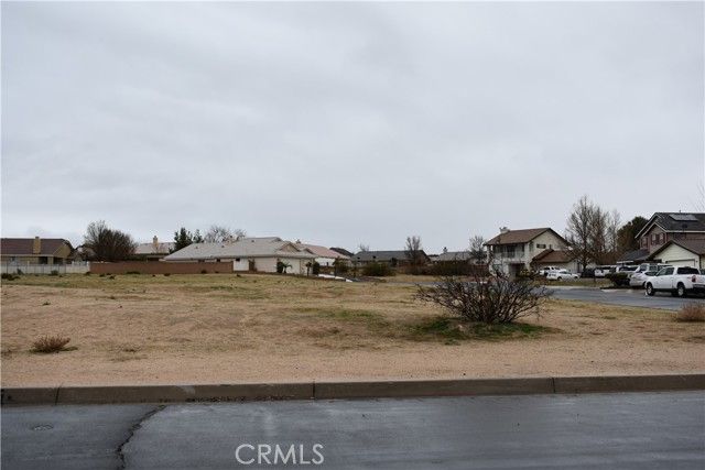 26555 Oar Lane, Helendale, CA 92342