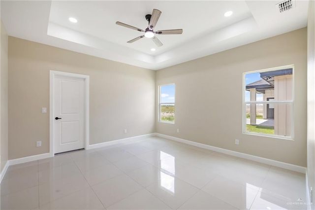 105 Lenon Street, Edcouch, TX 78538