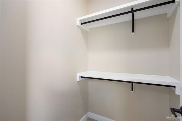 105 Lenon Street, Edcouch, TX 78538