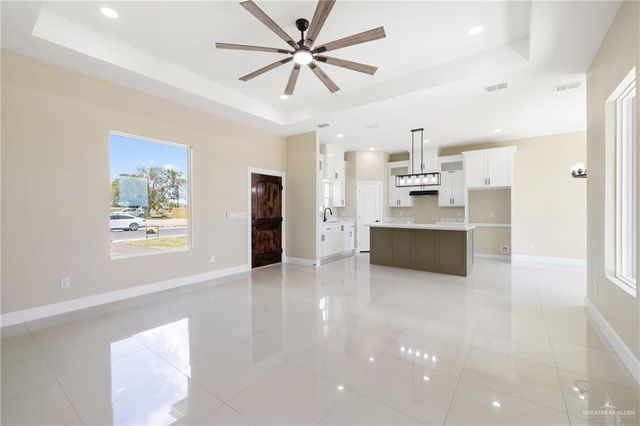 105 Lenon Street, Edcouch, TX 78538