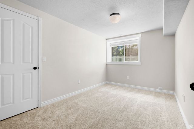 444 S 1350 W, Farmington, UT 84025