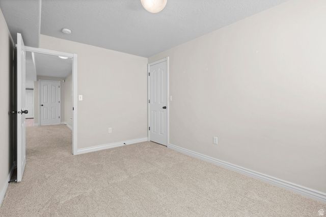 444 S 1350 W, Farmington, UT 84025