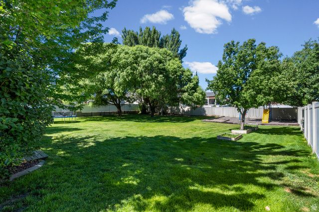 444 S 1350 W, Farmington, UT 84025