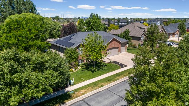 444 S 1350 W, Farmington, UT 84025