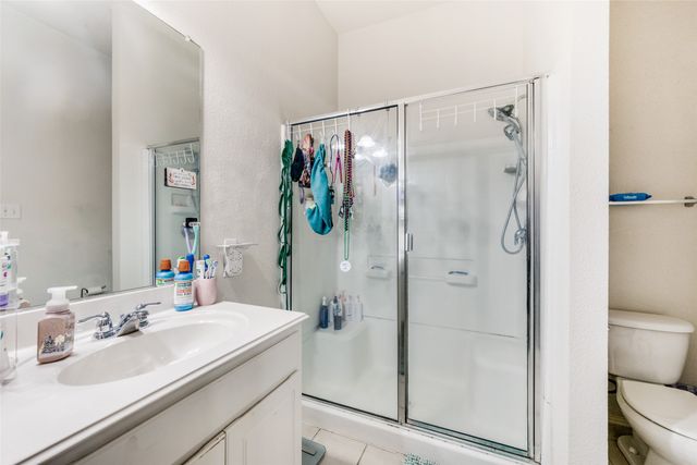 8121 Misty Water Drive, Fort Worth, TX 76131