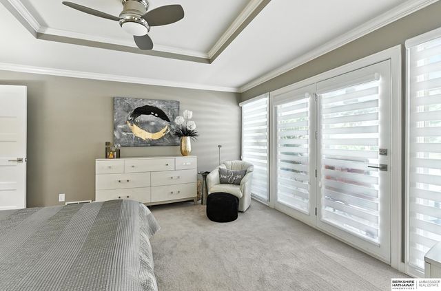 16228 Bancroft Circle, Omaha, NE 68130