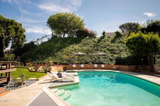 530 Rancho Los Nogales Drive, Covina, CA 91724