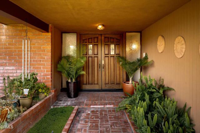 530 Rancho Los Nogales Drive, Covina, CA 91724