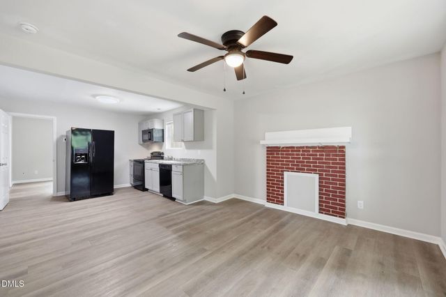 1020 Rainey Street, Burlington, NC 27217