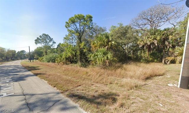 106 Pixie AVE, Labelle, FL 33935