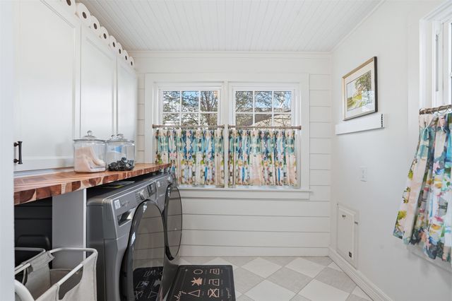 6116 Locke Avenue, Fort Worth, TX 76116