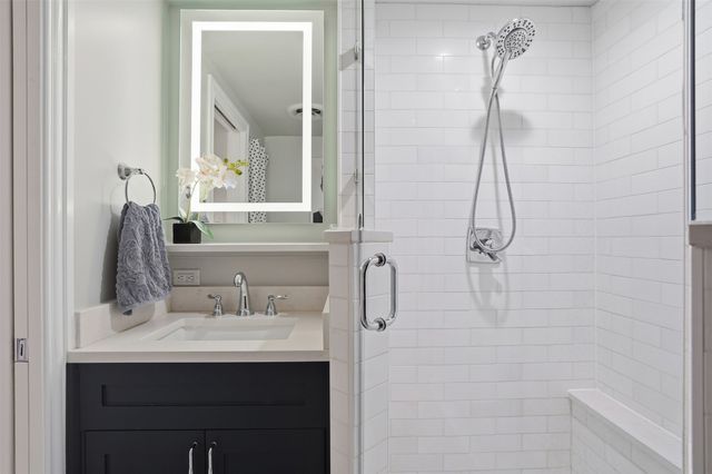 6116 Locke Avenue, Fort Worth, TX 76116