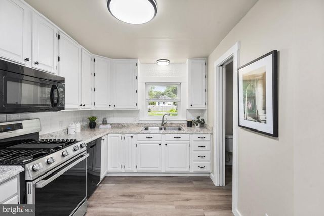 411 FRANKLIN ST, Oxford, PA 19363