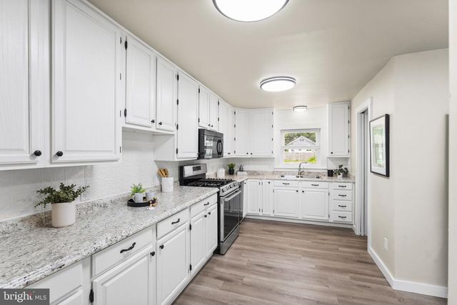 411 FRANKLIN ST, Oxford, PA 19363