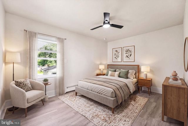 411 FRANKLIN ST, Oxford, PA 19363