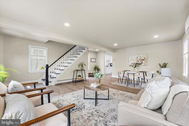411 FRANKLIN ST, Oxford, PA 19363