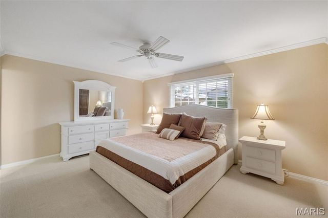 114 Breezeview Drive, Ballwin, MO 63021