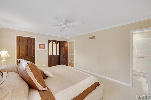 114 Breezeview Drive, Ballwin, MO 63021