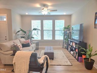 262 Pansy Park, Clayton, NC 27520
