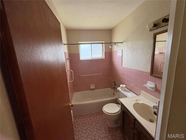 1311 Wachtel Avenue, St Louis, MO 63125