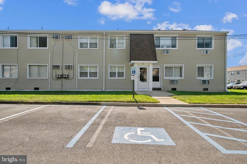 4901 HARBOR BEACH BLVD #H2, Brigantine, NJ 08203