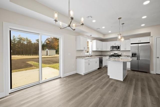 25 Johnson St A, Taunton, MA 02780