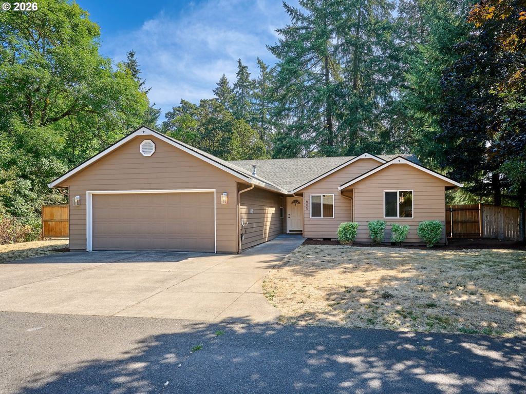 605 IDYLWOOD Dr, Salem, OR 97302
