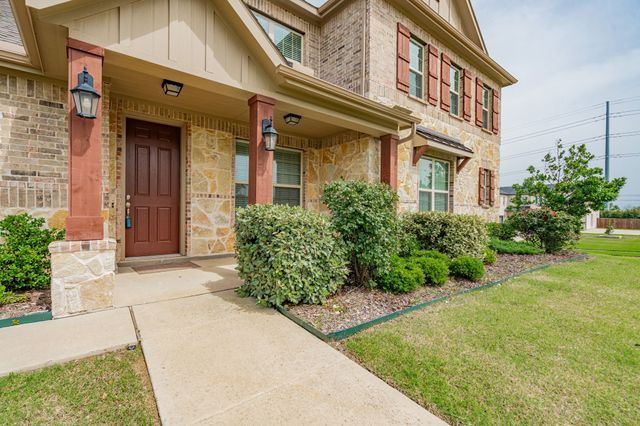 286 Greenhill Avenue, Sunnyvale, TX 75182