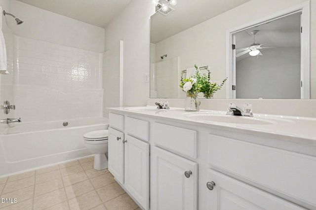 703 Sutter Gate Lane, Morrisville, NC 27560