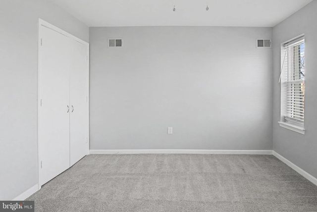 1032 N BROADWAY, Baltimore, MD 21205