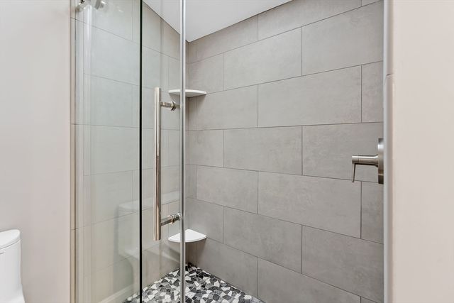 4 Essex 4, Wayland, MA 01778